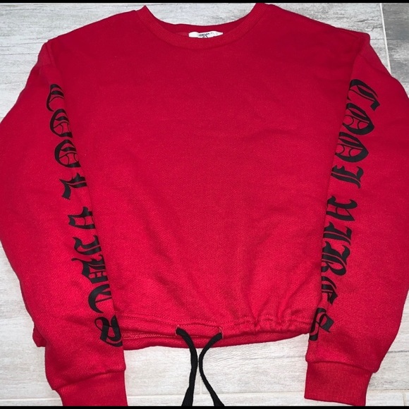 Red sweatshirt - Picture 2 of 2